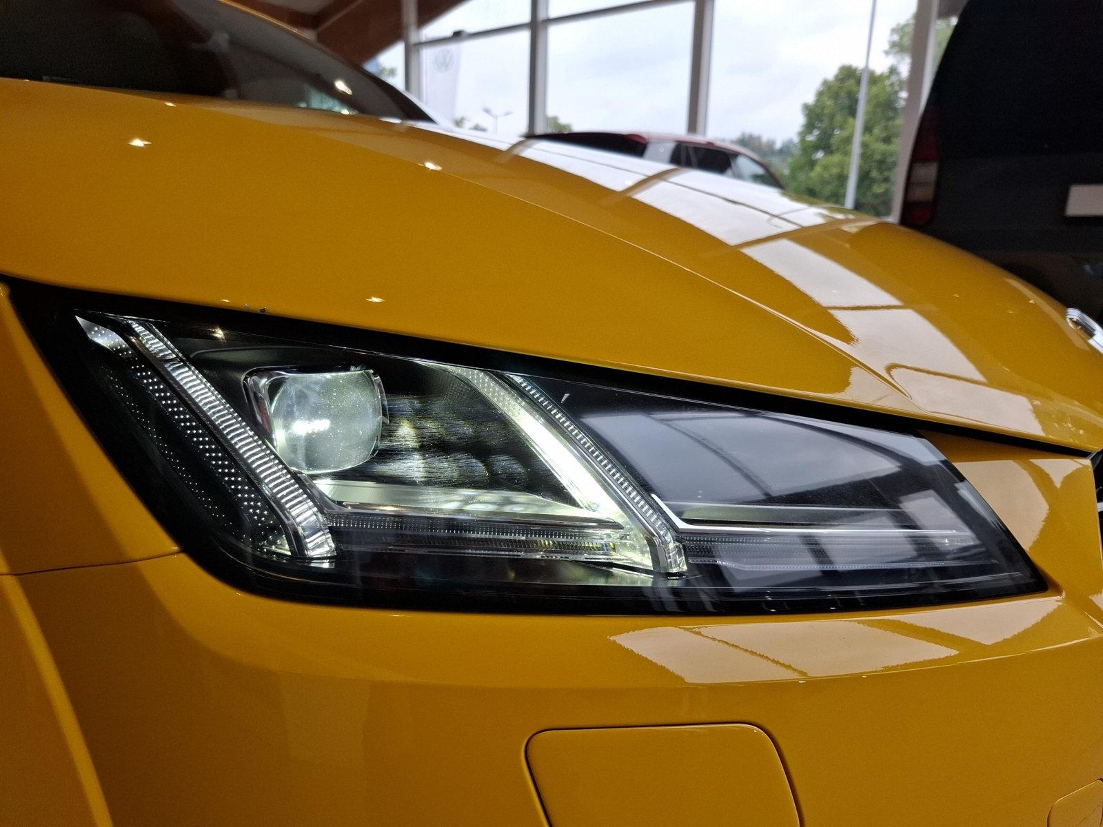 Audi TT Roadster 2.0 TFSI quattro S tronic
