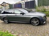 Mercedes-Benz E 400 d 4M T AMG TV AHK Mass Pano StHz SoftCL - Mercedes-Benz E 400 Gebrauchtwagen in Stuttgart