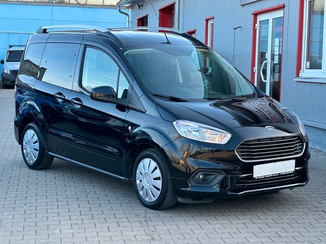 Ford Tourneo Courier Titanium*Klimaauto*Kamera*TüVneu