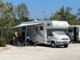 Dethleffs Globetrotter XXL 9800A - Offers matching your search criteria