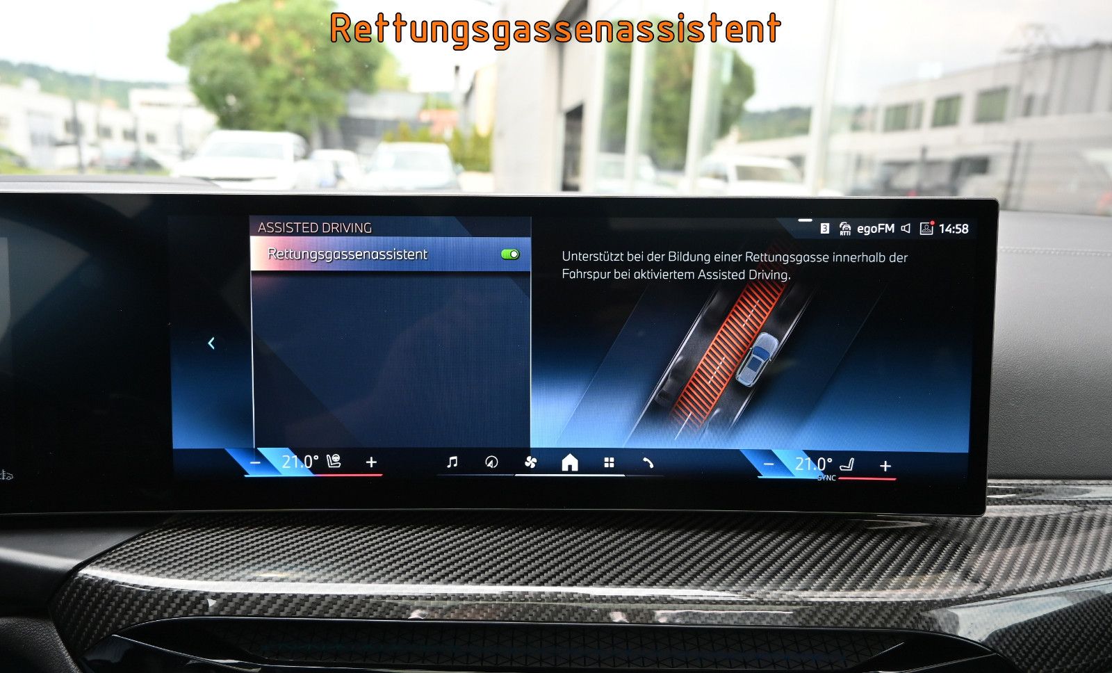 Fahrzeugabbildung BMW 320d xDr. Touring LCI M-Sport Pro °ACC°LEDER°H/K
