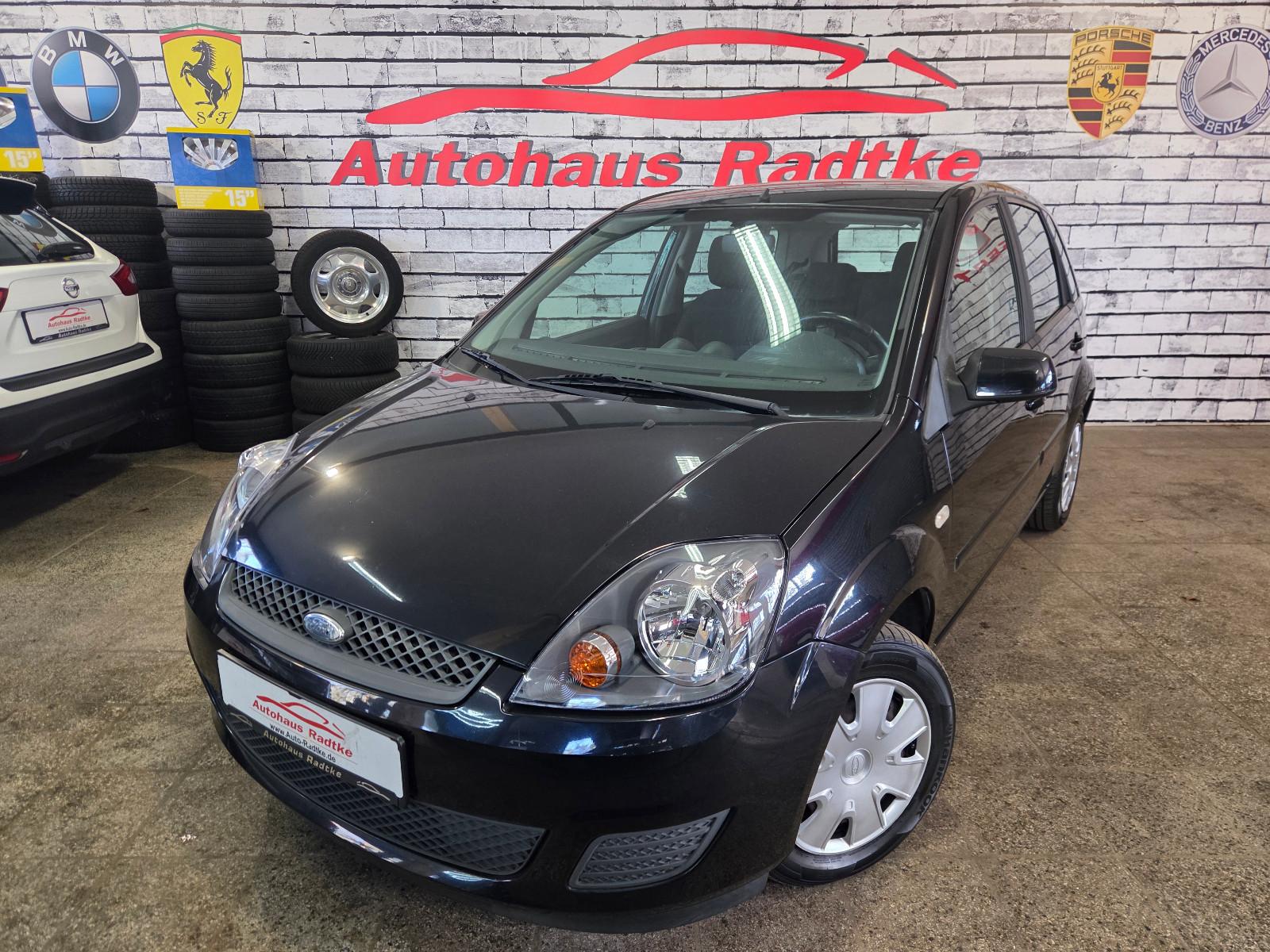 Ford Fiesta Style *Tüv & Service NEU*