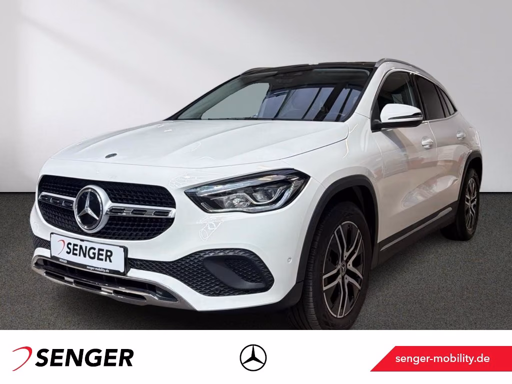 Mercedes-Benz GLA 200 Progressive Panorama Kamera CarPlay AHK