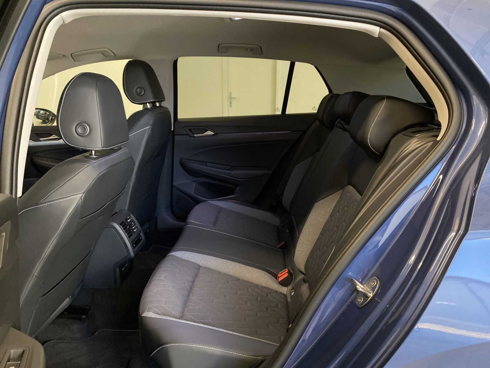 Volkswagen Golf - Bild 8