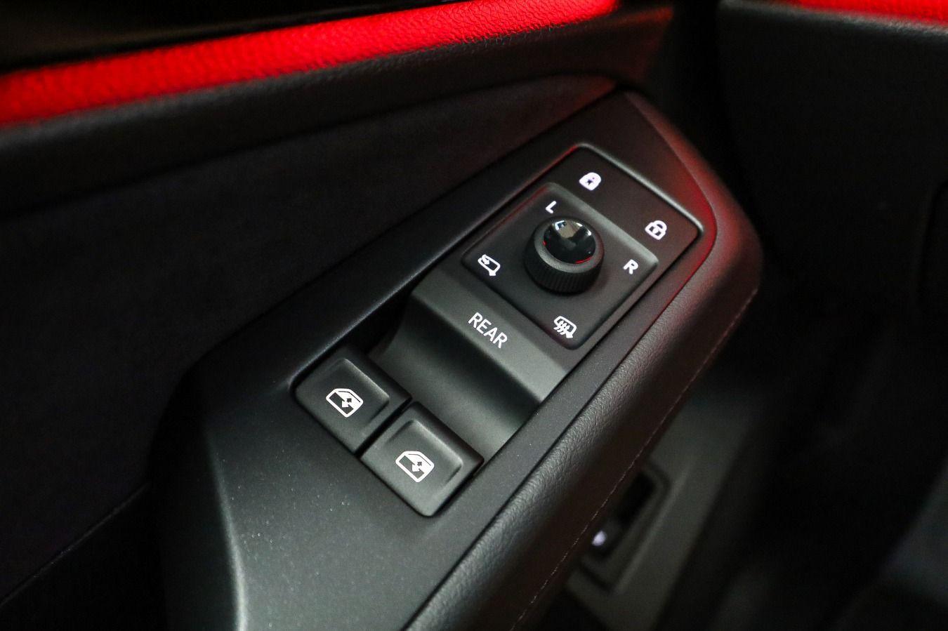 Volkswagen ID.7 GTX 4M*WÄRMEPUMPE*IQ.LIGHT*AHK*KAMERA*PDC*N