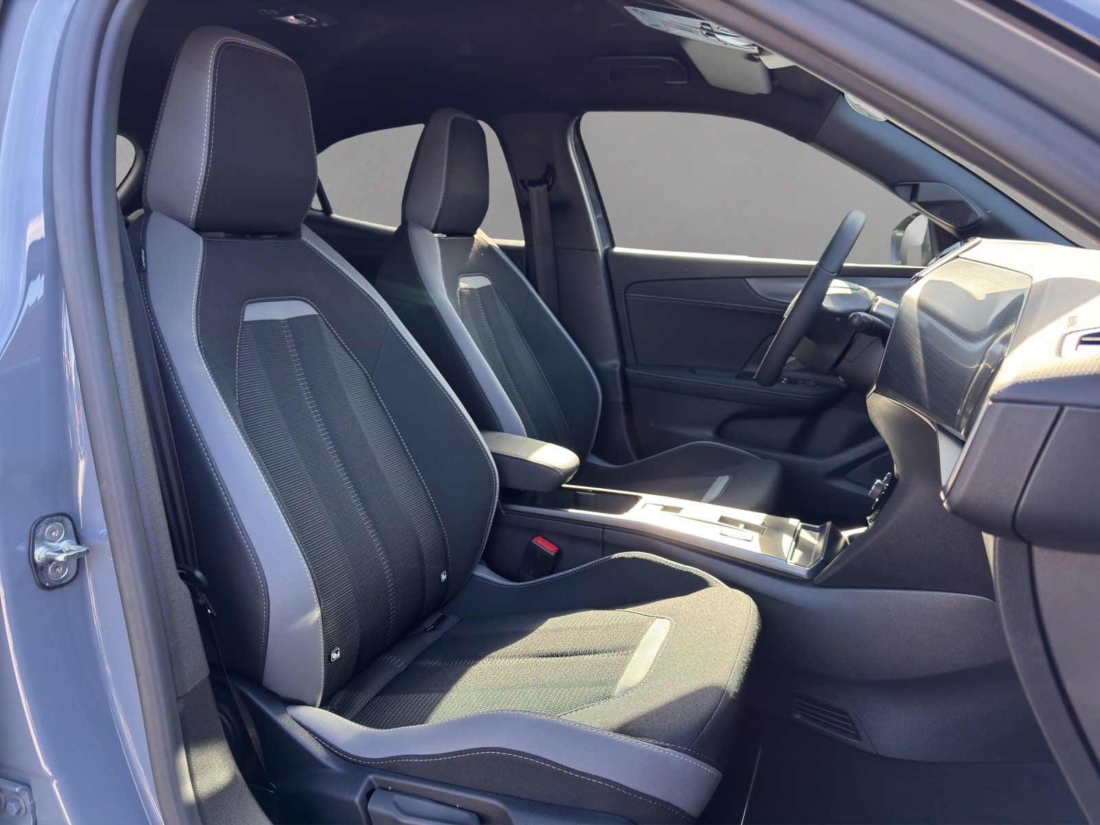 Fahrzeugabbildung Opel Mokka 1.2 Mild-Hybrid Aut. Ultimate/KAMERA/ACC/