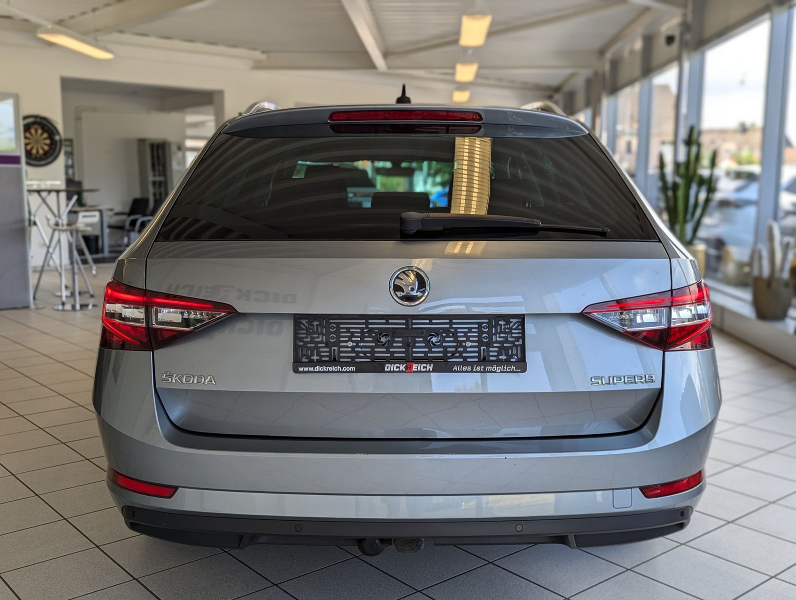 SKODA Superb 1.8 TSI Ambition Bi-Xen SHZ Tempomat AHK - Image 6