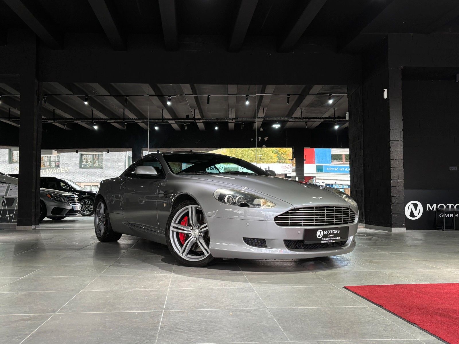 Fahrzeugabbildung Aston Martin DB9 LM 1of124 Sonderedition