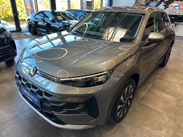 MYAUTOCENTER – Gebraucht- und Jahreswagen mit Werkstattservice in Pfaffenhofen Volkswagen T-Roc Style *1.HAND*19%MWST*ALCANTARA*CARPLAY*