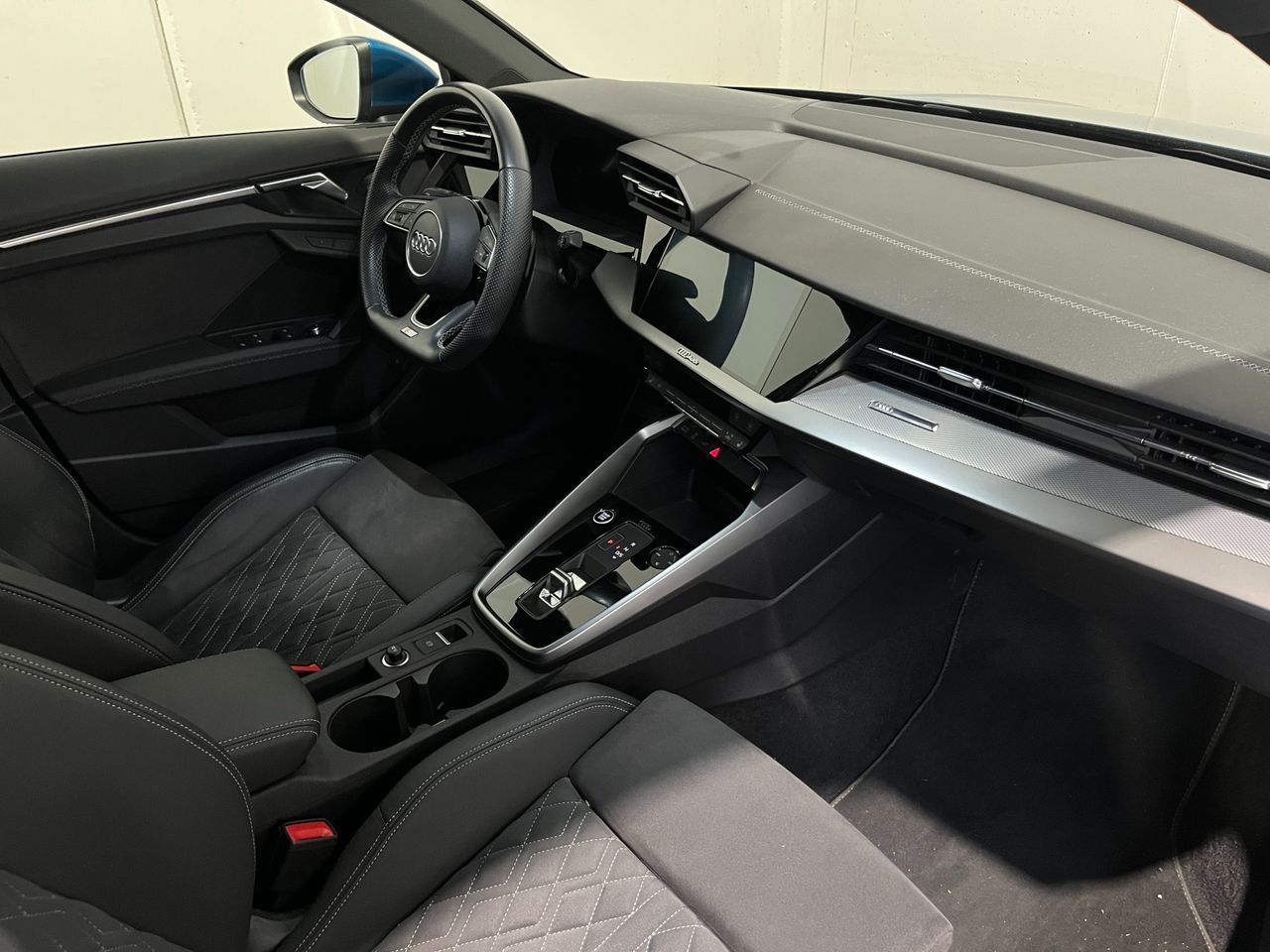 Audi AUDI A3 SPORTBACK 40 TFSI E S-TRONIC S-LINE EDIT imagem 3
