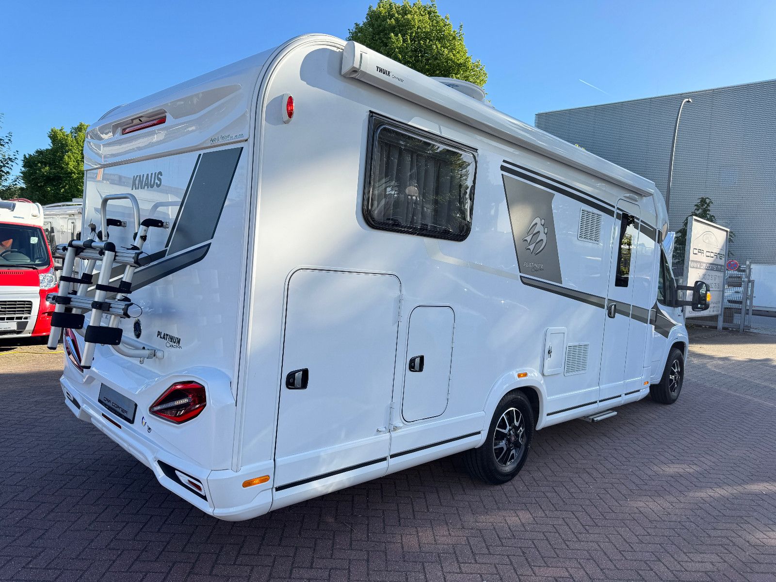 Fahrzeugabbildung Knaus SKY TI 700 MEG PLATINUM SELECTION HEAD-UP 1.HAND
