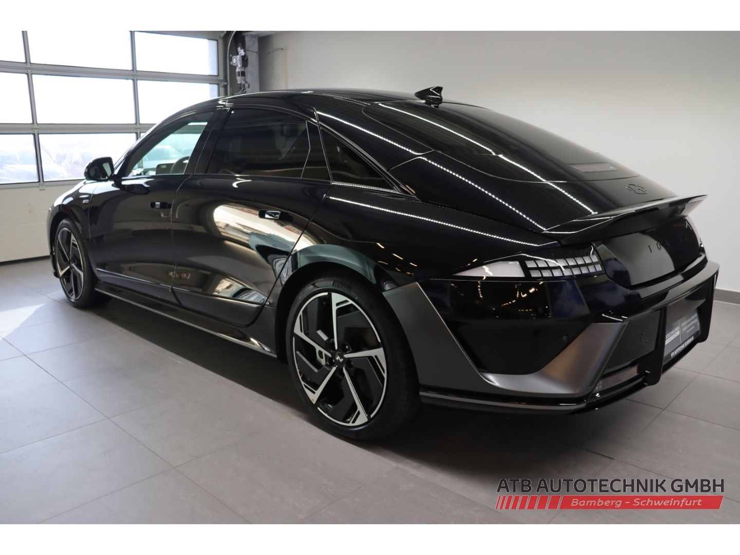 Fahrzeugabbildung Hyundai IONIQ 6 N Line X 4WD 84 kWh 325PS HUD Navi Memor