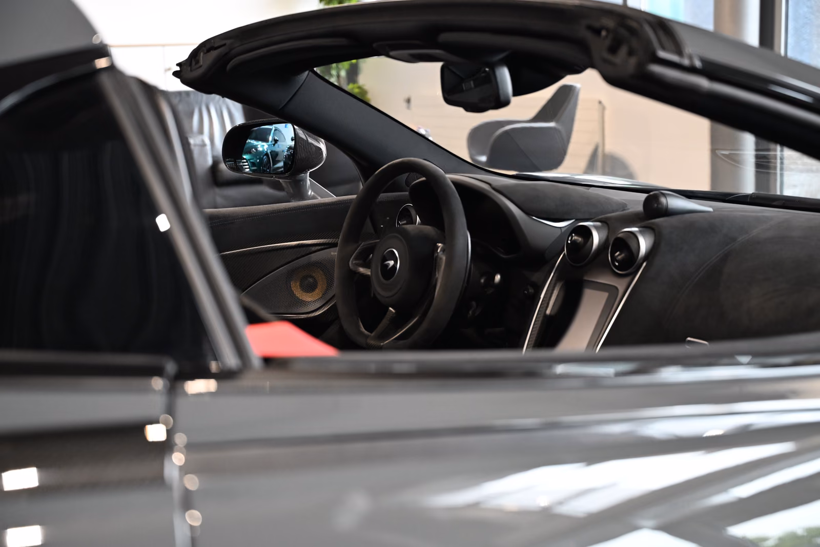 McLaren 600LT Spider/MSO Clubsport/Senna Seats/Lift