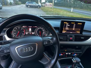 Audi A6 - 6