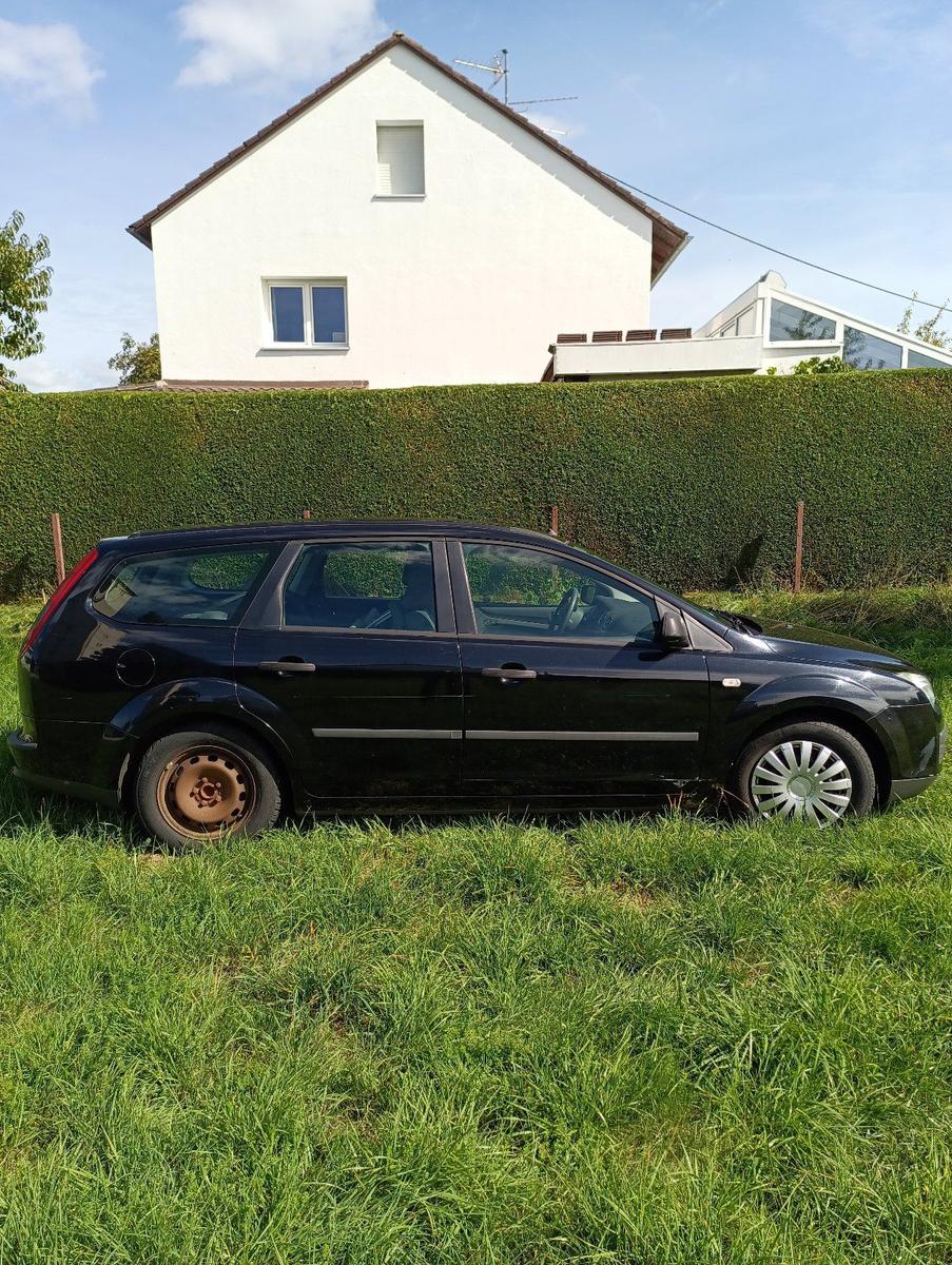 Ford Focus 2006 — photo 8