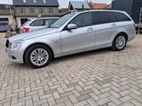Mercedes-Benz 220 - gebrauchte Mercedes-Benz 220 aus dem Jahr 2010