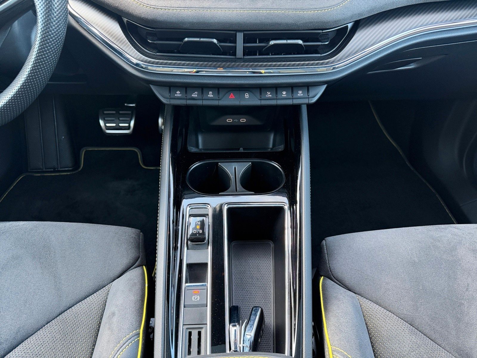 Enyaq Coupé RS 21" Canton AHK HUD Matrix Wärmepu