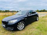 BMW 2.0  520 d f07  2013 Ausgezeichneter Z... - BMW: F07