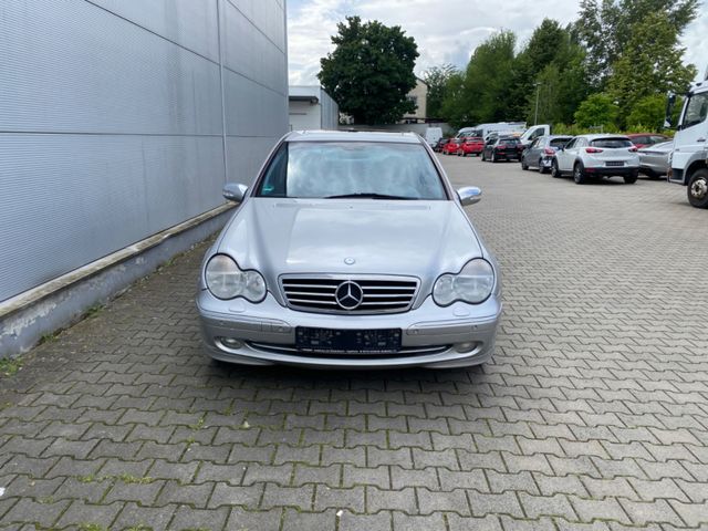 Mercedes-Benz C 240 AVANTGARDE Klima SHZ  Schiebedach