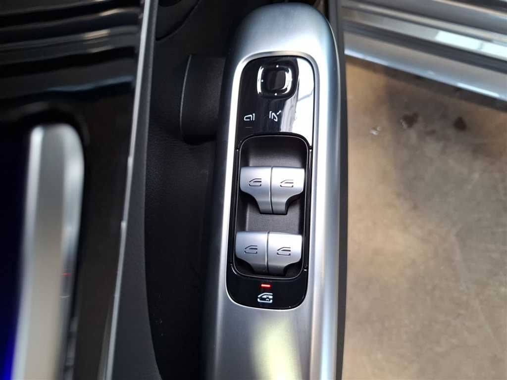 Mercedes-Benz C 220 d T 4MATIC 9G-tronic AMG Line Premium foto 16