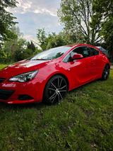 Opel Astra J GTC - Opel Astra aus 2011: Gtc