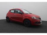 Lancia Ypsilon Multifunktion Bluetooth Freisprechanlage - Lancia Gebrauchtwagen von 2021