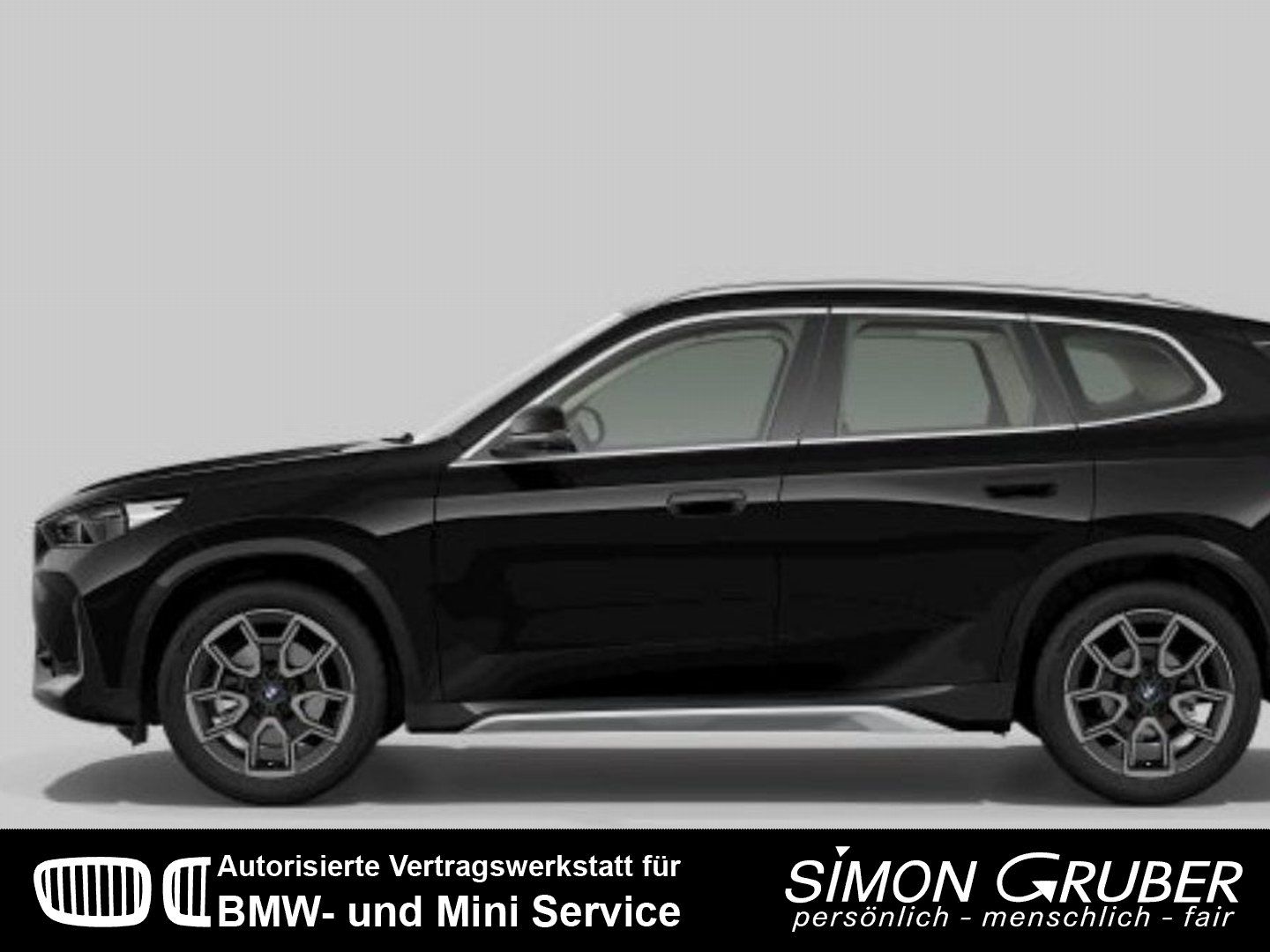 Fahrzeugabbildung BMW X1 xDrive23i Mild-Hybrid xLine Panorama HUD LED