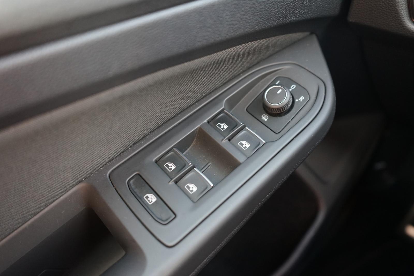 Volkswagen Golf GTI 2.0 TSI LED Navi ACC Sitzheizung DAB, миниатюра 23