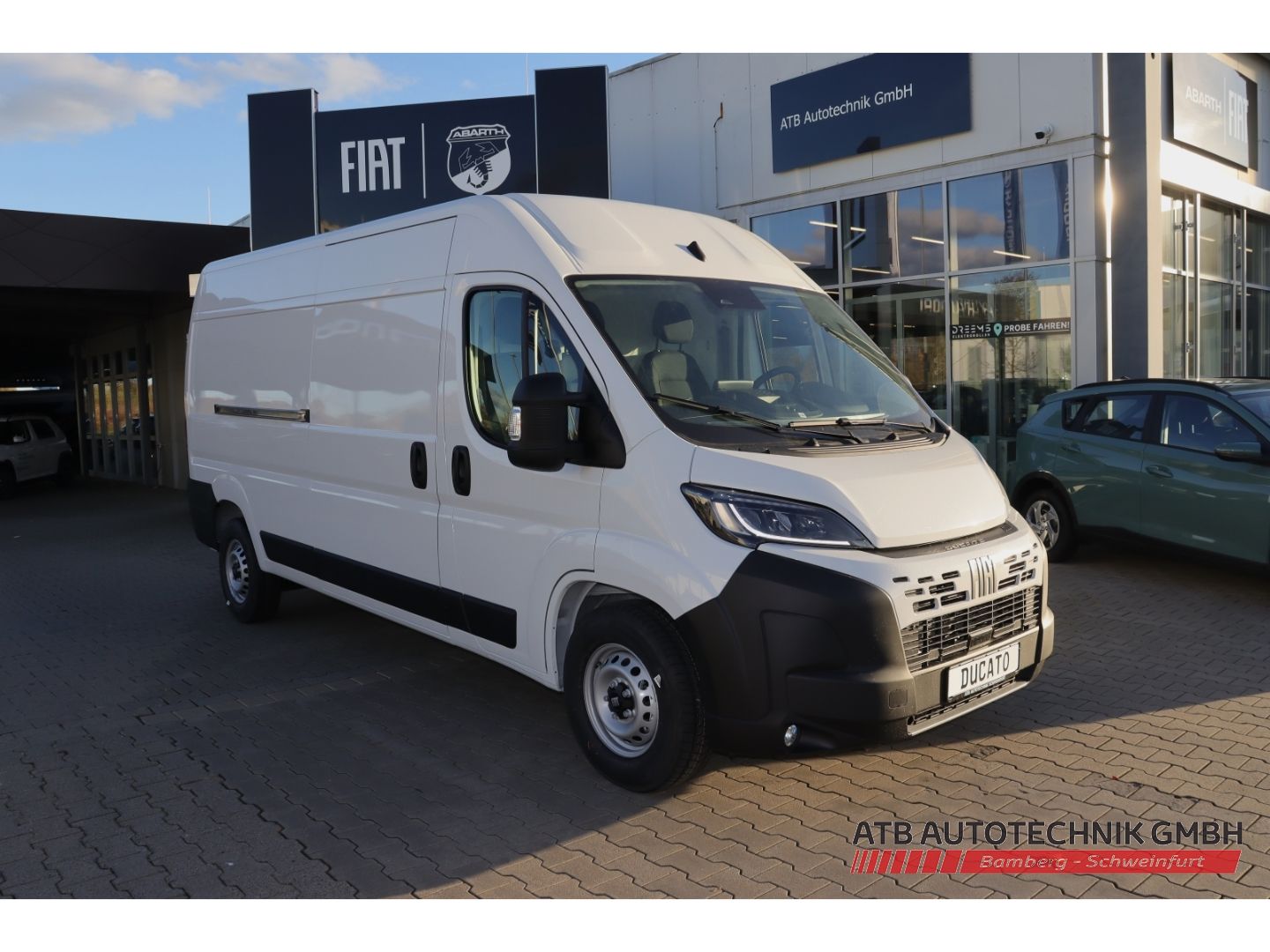 Fahrzeugabbildung Fiat Ducato serie-2 L3H2 Hochdach 2.2l Multijet3 8-AT