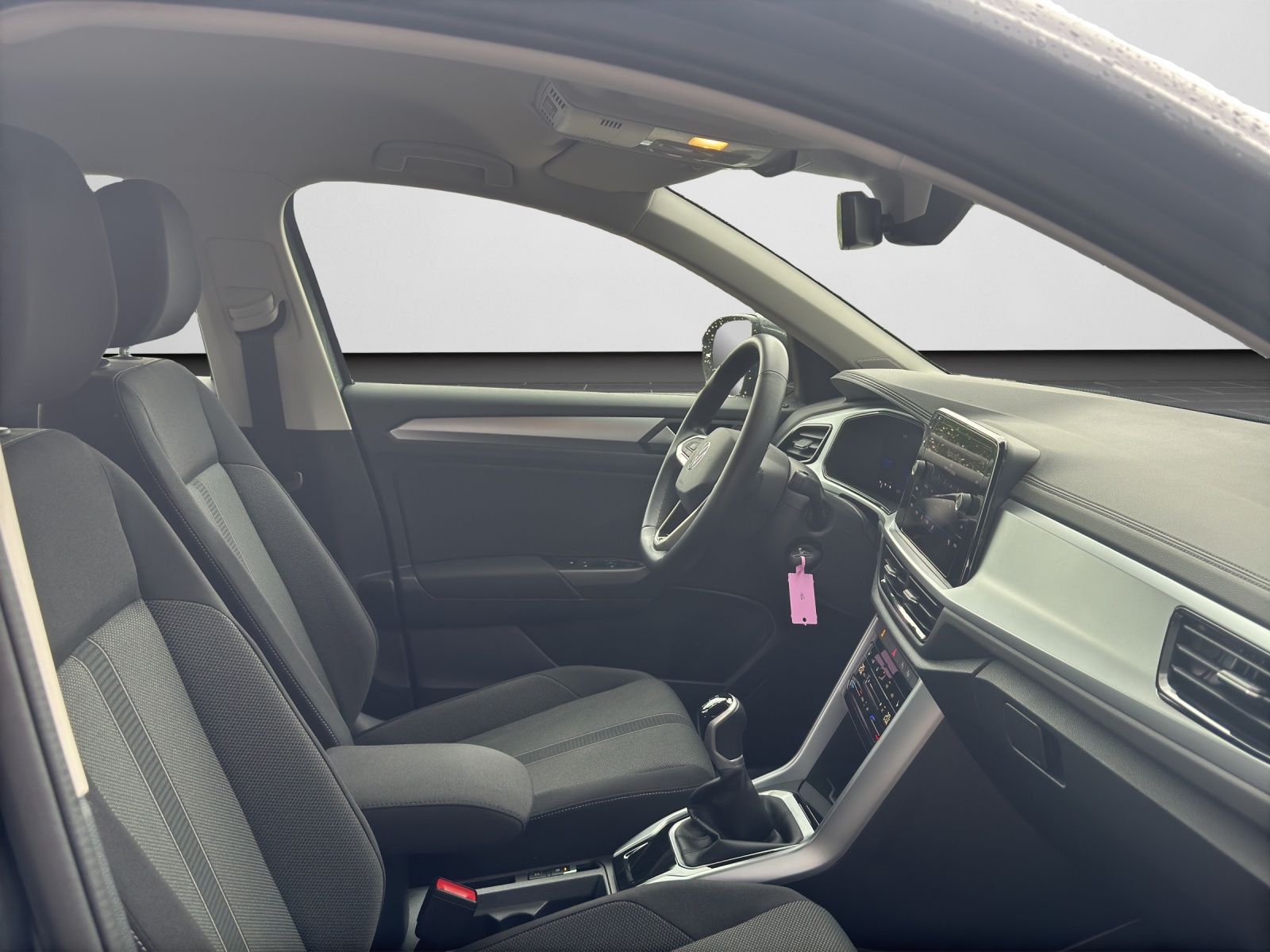 Volkswagen T-Roc - Bild 5