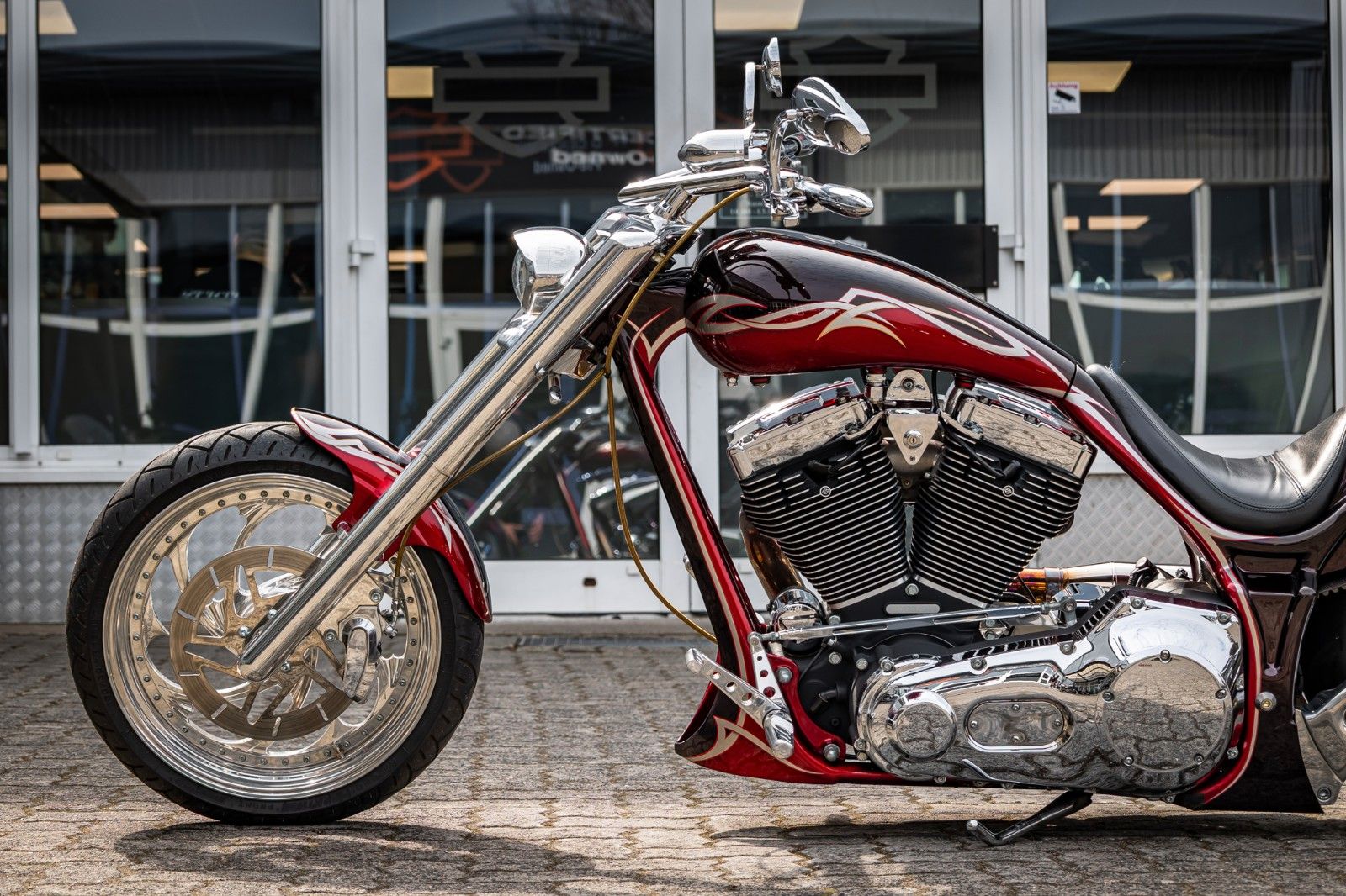 Fahrzeugabbildung Harley-Davidson THUNDERBIKE RED SCORPION FREESTYLYE 103