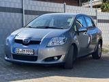Toyota Auris D4D 2.0 - Toyota Auris mit Diesel-Antrieb: 2.0