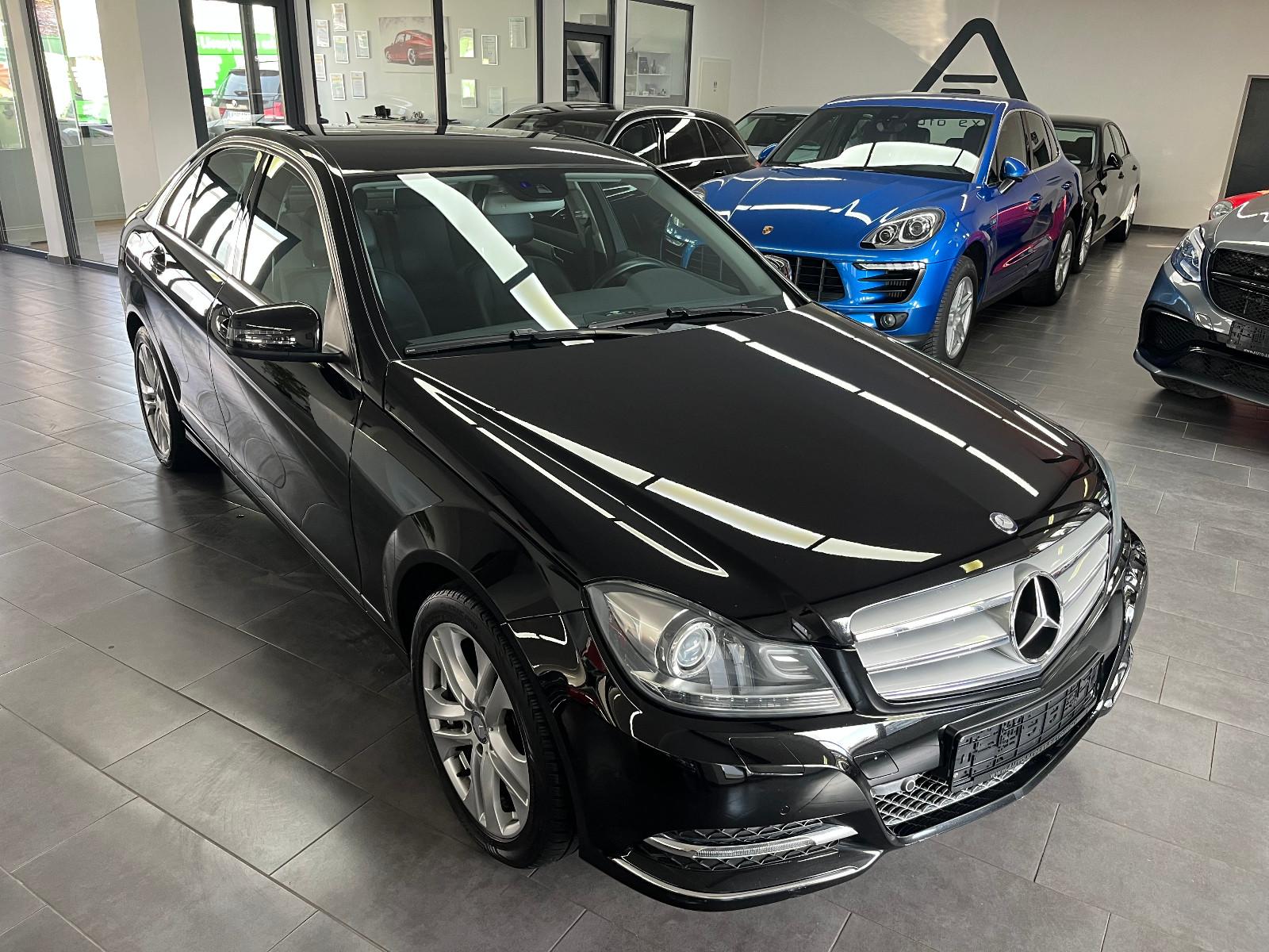 Mercedes-Benz C 200 Lim. Bi-Xenon ILS/Navi-Comand/