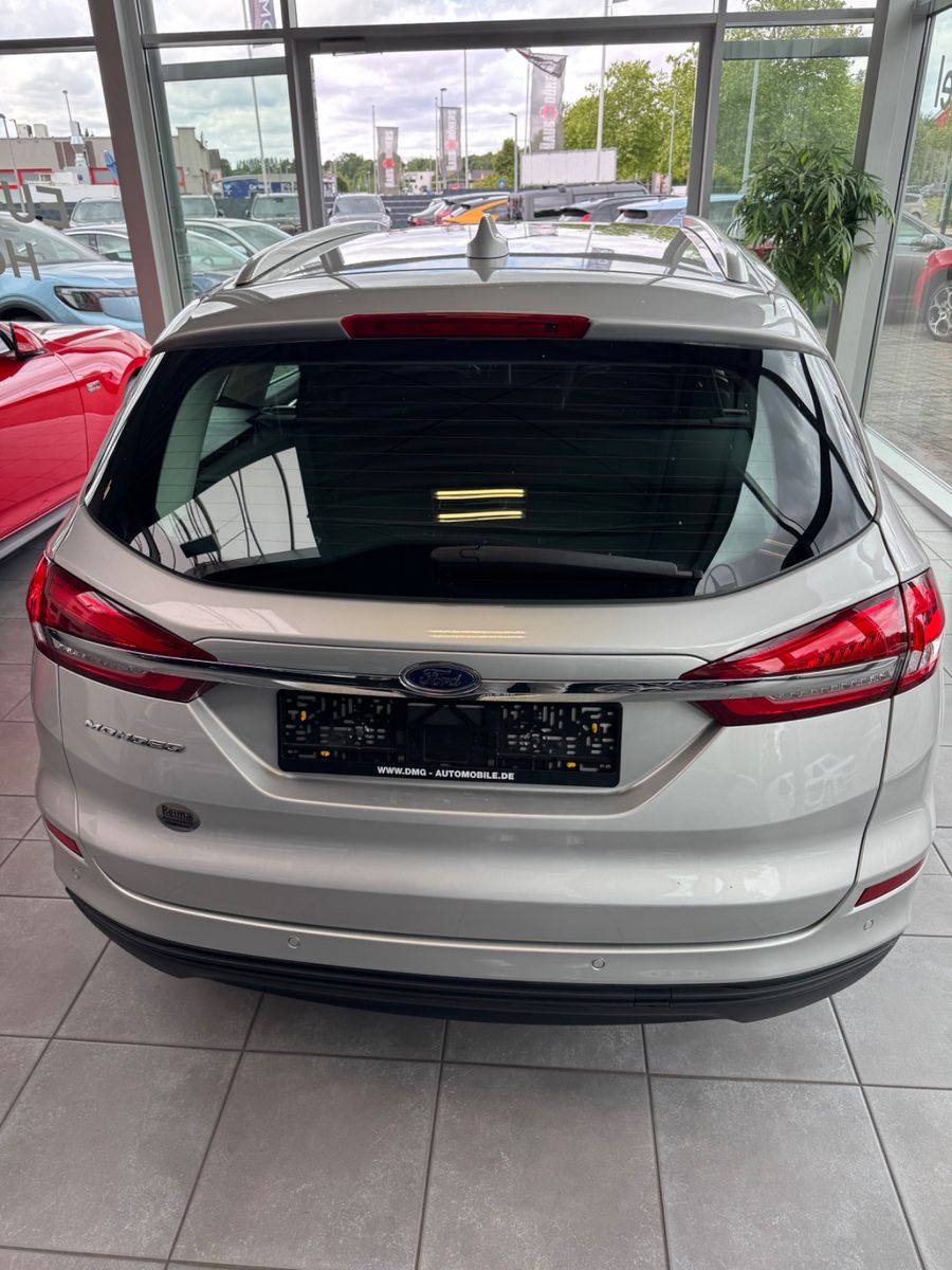 Fahrzeugabbildung Ford Mondeo Turnier Trend