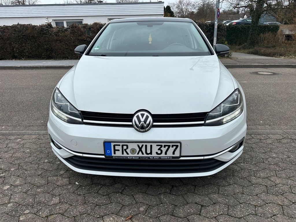 Image of Volkswagen Golf