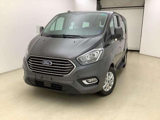 Ford Tourneo Custom 2.0  320 L1 Trend +AHK+RFK+Navi+A