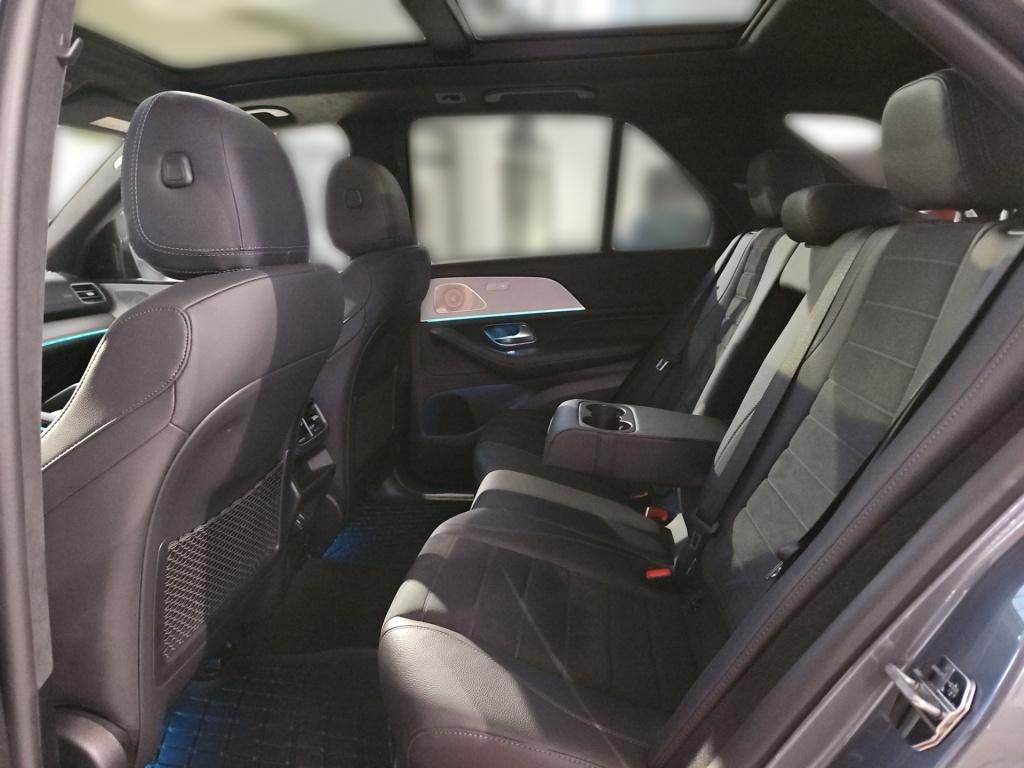 Fahrzeugabbildung Mercedes-Benz GLE 450 4M AMG SDHZ Pano Airmatic HUD 360° LED