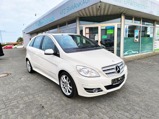 Mercedes-Benz B 180 *SHZ*PDC*SR ALU 17 ZOLL+WR*HU/AU NEU*