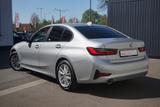 BMW 330e Advantage LED Navi Sitzheizung Tempomat AHK - BMW: E3