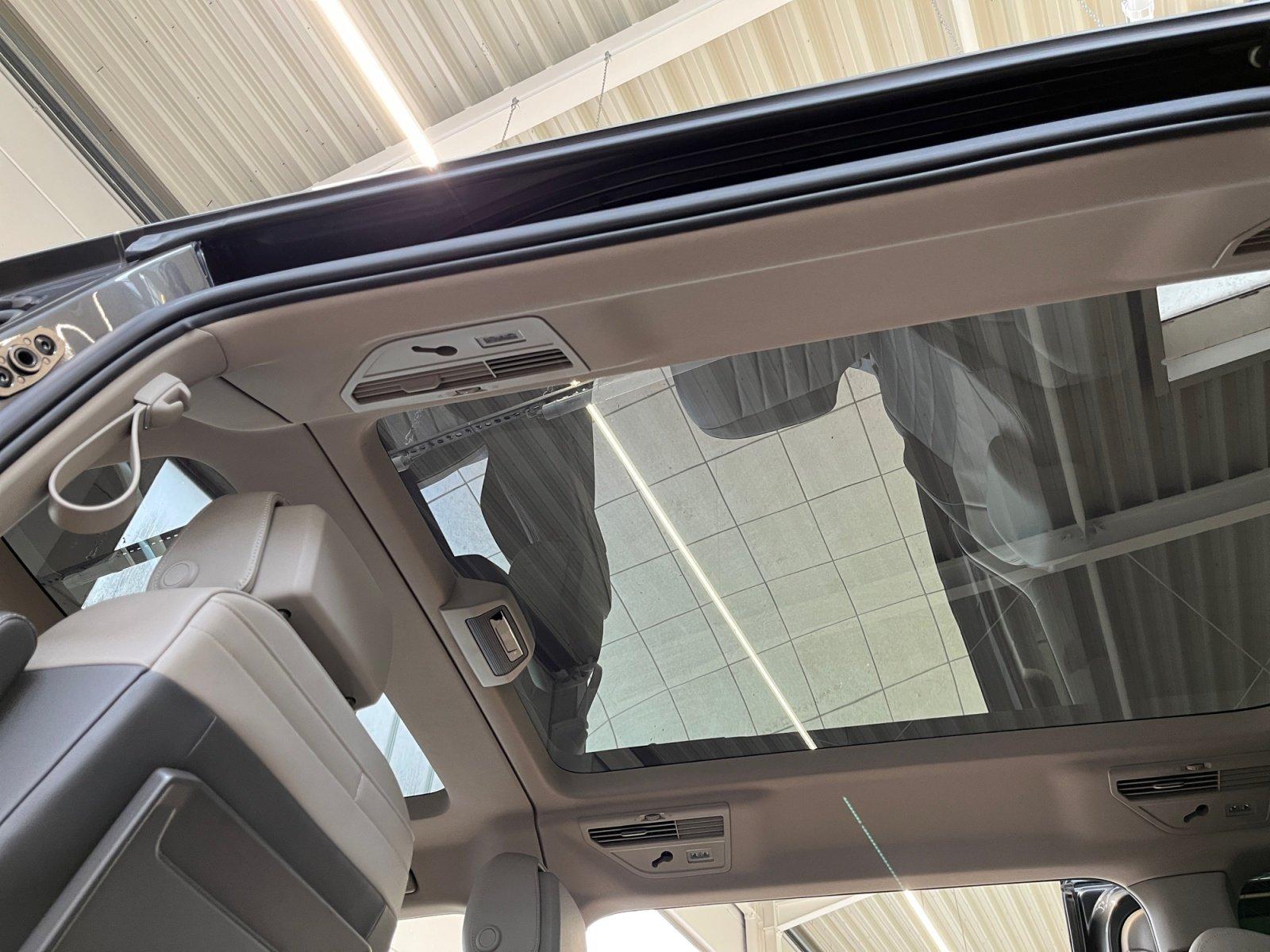 Volkswagen T7 Multivan Style 2.0TSI DSG 7Sitzer Panorama AH