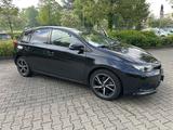 Toyota Auris HYBRID - Toyota Auris in Leverkusen