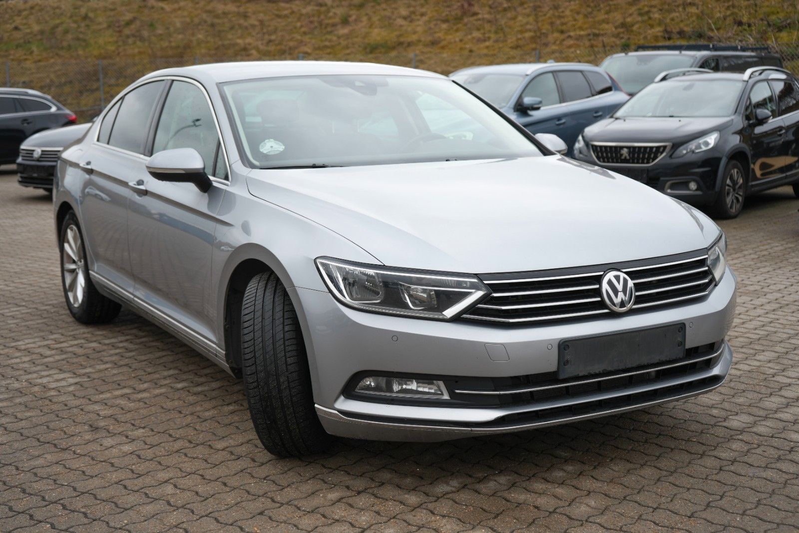 VW Passat