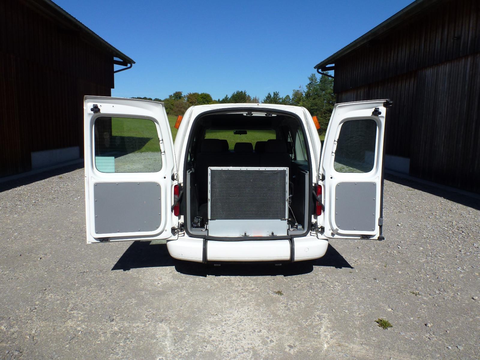 Volkswagen Caddy Maxi Life Rollstuhlrampe