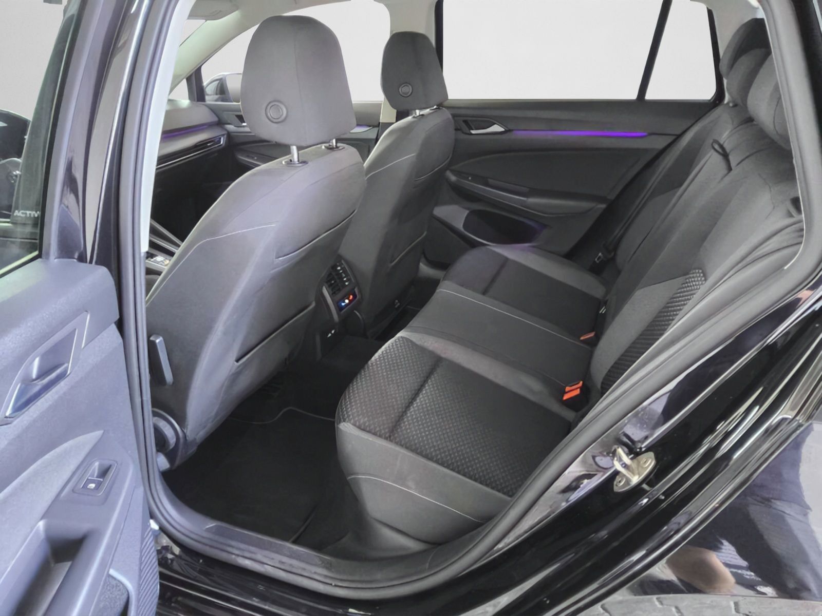 Volkswagen Golf - Bild 11