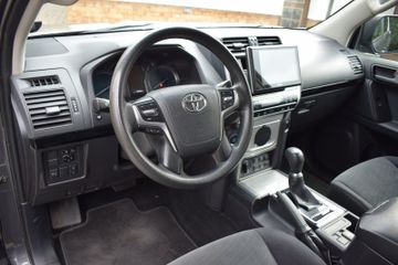 Toyota Land Cruiser - 10
