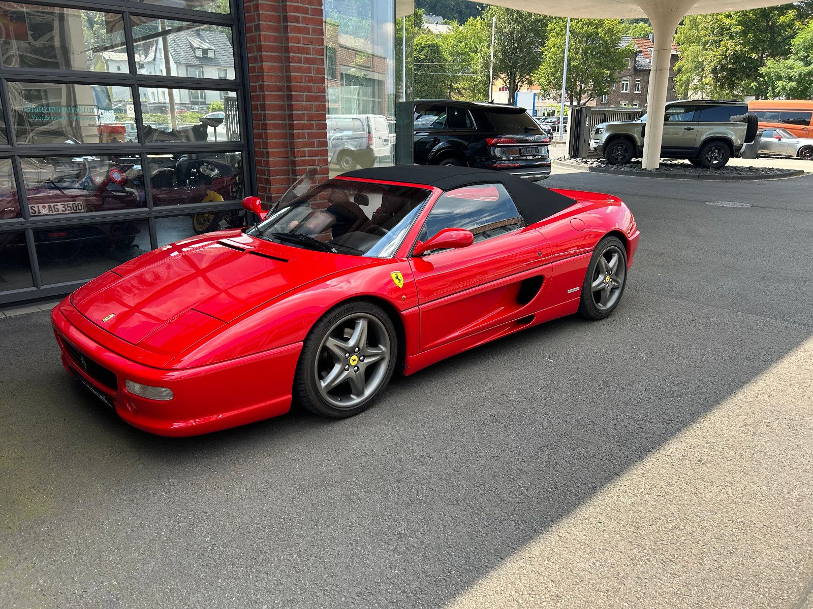 Fahrzeugabbildung Ferrari F355 F1 Spider Schalter !!