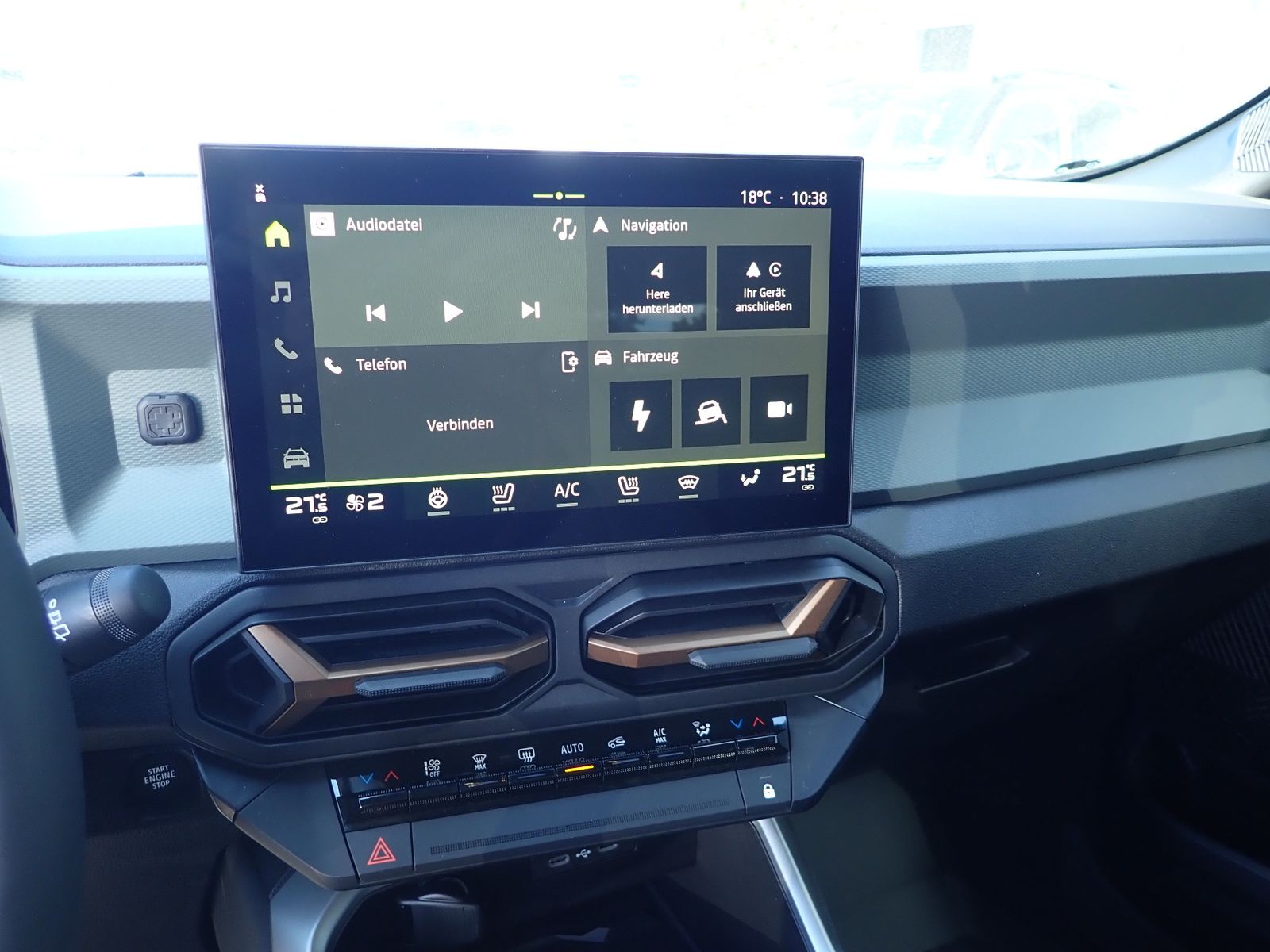 Fahrzeugabbildung Dacia Bigster Extreme hybrid-G 150 4x4