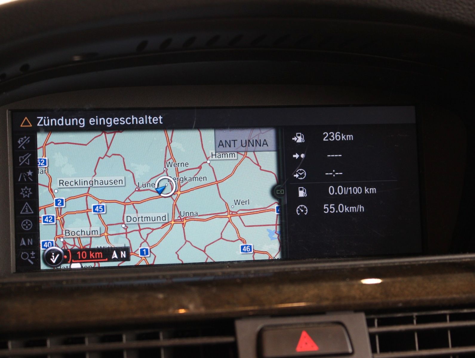 Fahrzeugabbildung BMW 325i Cabrio  M Sport Edition*Bi-Xenon*Navi*PDC