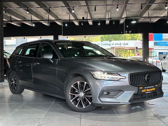Volvo V60 Momentum /KAMERA/LED/SHZ/ACC+/NAVI