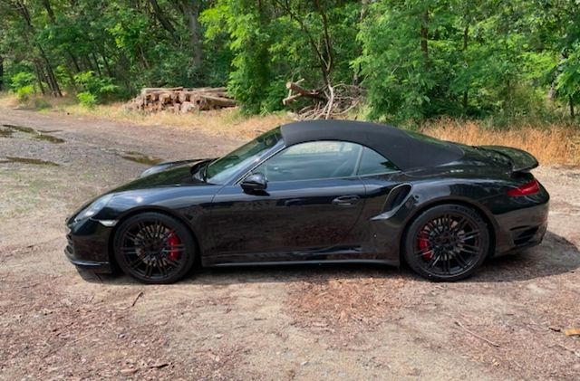 Porsche 911 (991) Turbo Cabrio SportChrono Approved